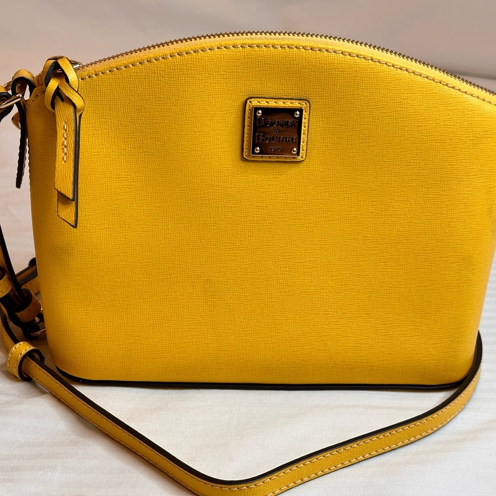 Dooney & Burke Saffiano Suki Crossbody Bag